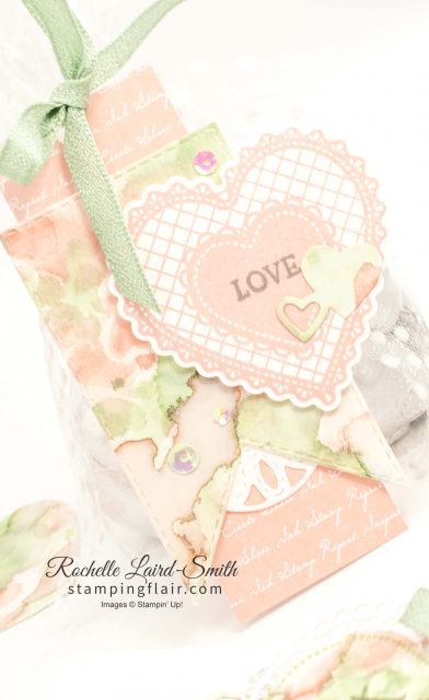 Birthday Bonanza cellophane bag with gift tag, Joy of sets February 2020 blog hop, Love is in the Air